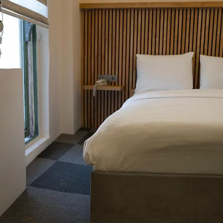 מלון Grand Rafinn Boutique 3*