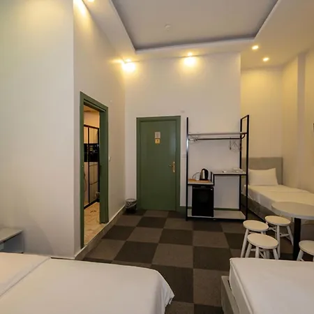 Grand Rafinn Boutique Hotel 3*