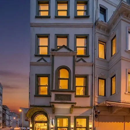 Отель Grand Rafinn Boutique 3*