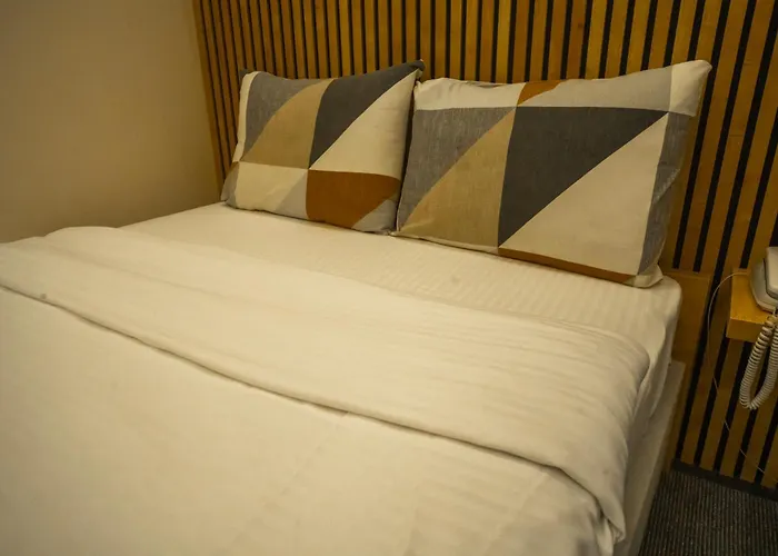 Grand Rafinn Boutique Hotell 3*